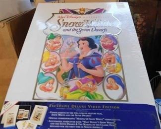 Snow White & The Seven Dwarfs sealed 