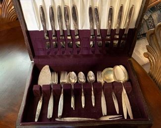 Onedia Community Silverplate