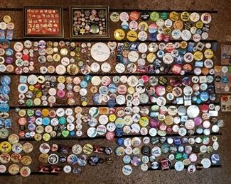 Vintage pins & buttons