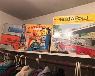 GAMES SWITCH N GO CONST.  MATCH BOX BUILD A ROAD  MATCHBOX CITY
