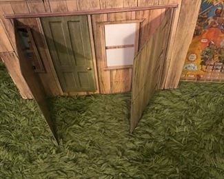 JOHNNY WEST RANCH HOUSE