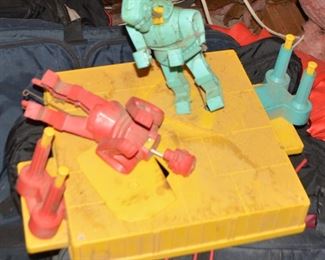 Vintage Rock Em' Sock Em' Robots Toy