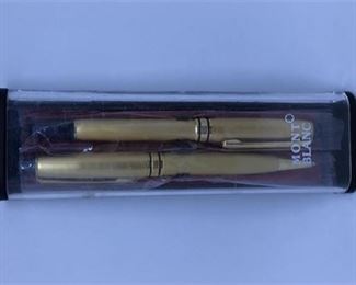 Lot 884
Mont Blanc Pen Set Two Pens and Case