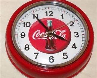 Lot 052
Metal Coca Cola Clock