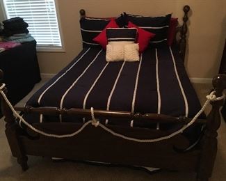 Queen Anne full-size bed