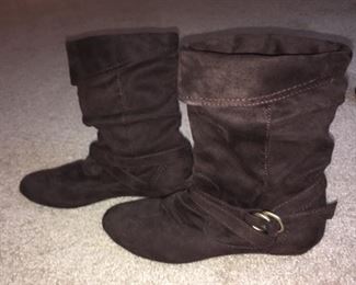 Express suede boots