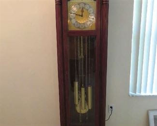 Ridgeway Grandfather Clock $200.00