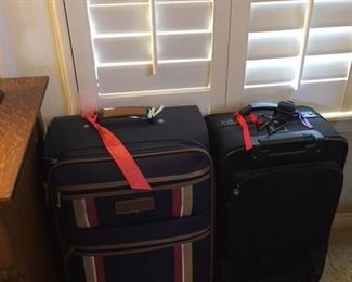 lightly used travel luggage