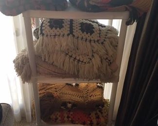 Many large and small Afgans