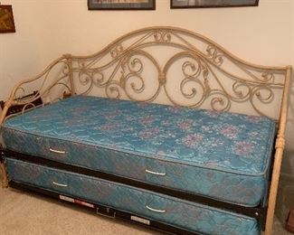 Iron day bed with trundle 