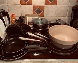 Cast iron skillets and lots more cookware