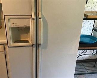 GE Refrigerator