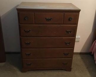 Vintage Chest of Drawers