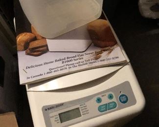 Black & Decker bread maker