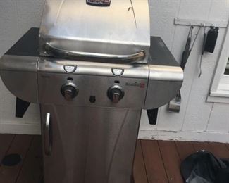 Char-Broil TRU Infared Gas Grill