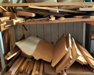 Assorted Wood Lumber/varying sizes