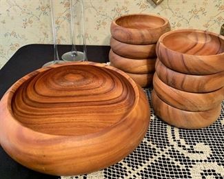Vintage Carabao Monkey Pod Wood Acacia Philippines Salad Bowl Set