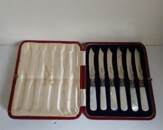 Fish knives with ivory handles in original case