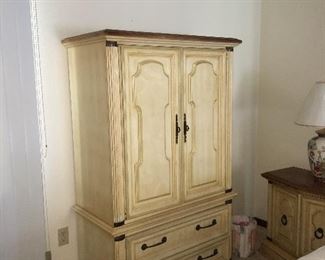 Hollywood Regency Chest/Valet