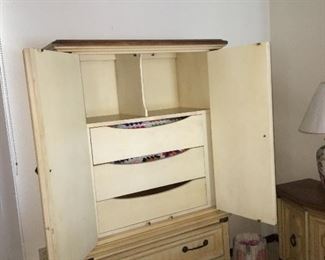 Interior of Chest/Valet