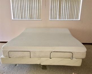 ARGOS TEMPURPEDIC CALIFORNIA KING ADJUSTABLE MATTRESS. Wave, Massage, Raises and Lowers