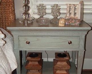 Gorgeous Shabby Chic Side Table w/ Matching Dresser