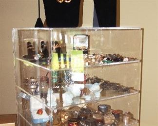 Gold and precious jewelry