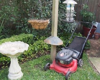 Lawmower, Fountains and more