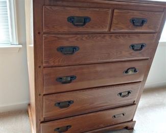 Link Taylor Chest of Drawers