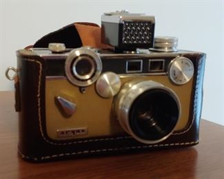 Vintage Argus 35mm Camera