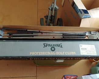 Vintage Spalding Golf Clubs in Original Box