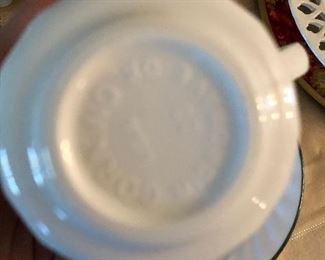 Vintage Corning Wear set