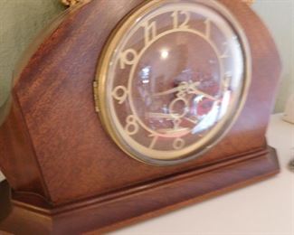 Seth Thomas Mahogany Mantle clock