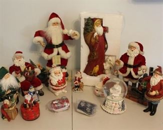 Saint Nicolas is coming to the auction!
