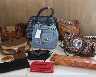 Women's handbags and clutches
