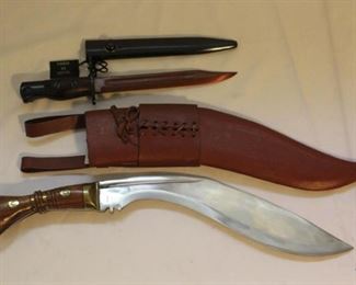 Carbine Bayonett w/Leather Sheath
