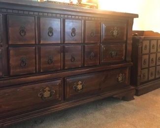 Dresser and 2 night stands