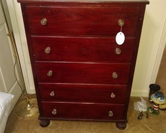 Nice chest with glass knobs!