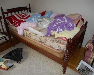 Crocheted Throws and Blankets