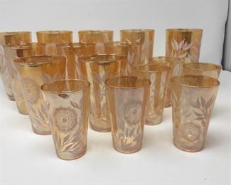 Vintage Iridescent Drinking Glasses https://ctbids.com/#!/description/share/254944