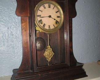 ANTIQUE CLOCK