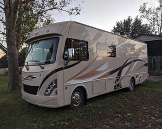 2016 A.C.E. Thor Class A Motorhome - 1,200 miles