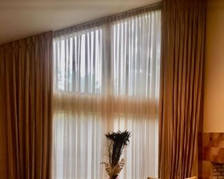 Treatments for large Windows