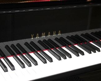 Yamaha GH1 Black Baby Grand Piano with Player