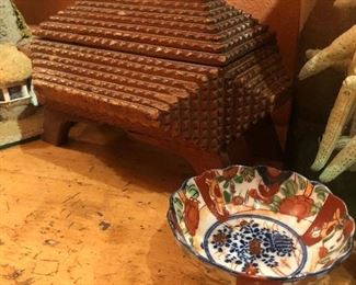 Vintage tramp art box and antique Chinese Imari porcelain bowl (photo by BC)