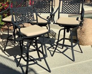 4 Patio Counter Height Swivel Stools/Chairs	45x24x21 seat height: 31in	HxWxD