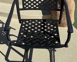 4 Patio Counter Height Swivel Stools/Chairs	45x24x21 seat height: 31in	HxWxD