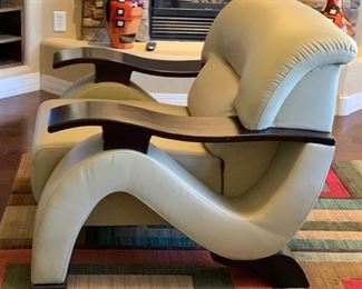 Contemporary Hardware Leather Chair	32x39x37in	HxWxD