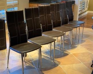 Contemporary Glass & Leather Dining Room Table w/ 6 Chairs	30x35x60in	HxWxD