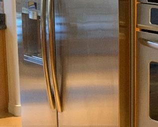 Samsung 24.1 cu ft Side-By-Side Refrigerator RSG257AARS	70x36x29in	HxWxD